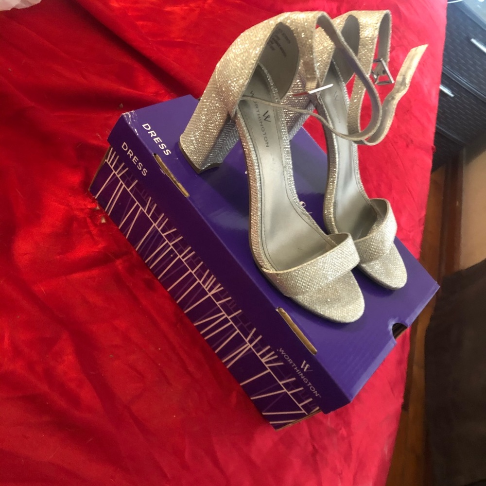 Silver, sparkly high heels!